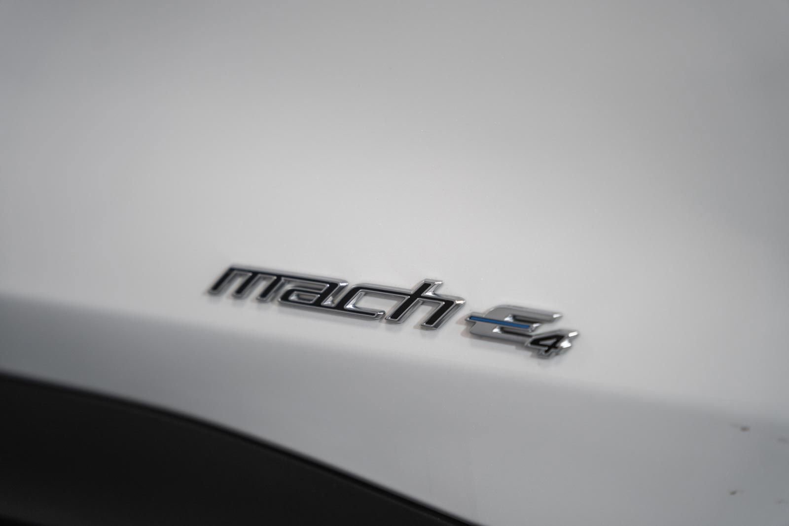 Certified 2025 Ford Mustang Mach-E Premium image 18