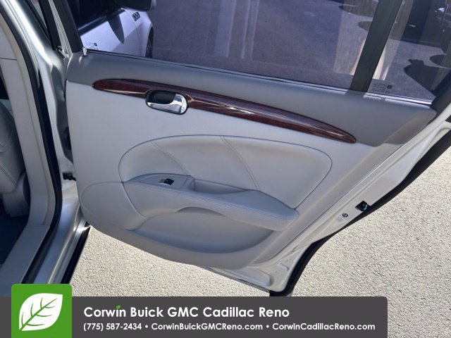Used 2009 Buick Lucerne CXL FWD image 24