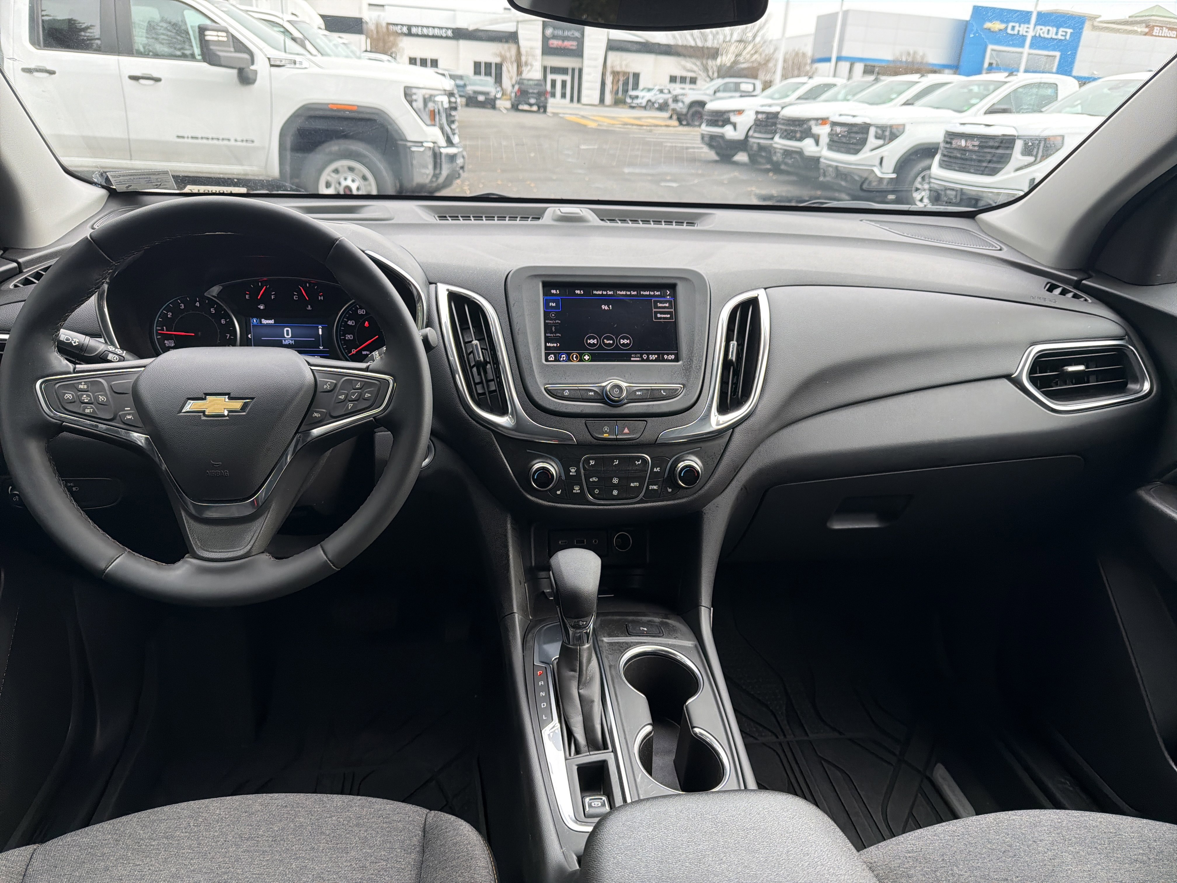 Used 2024 Chevrolet Equinox LT w/ LPO, Floor Liner Package image 27