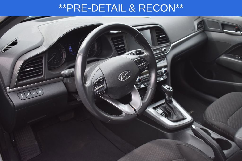 Used 2020 Hyundai Elantra Value Edition w/ Cargo Package (C1) image 6