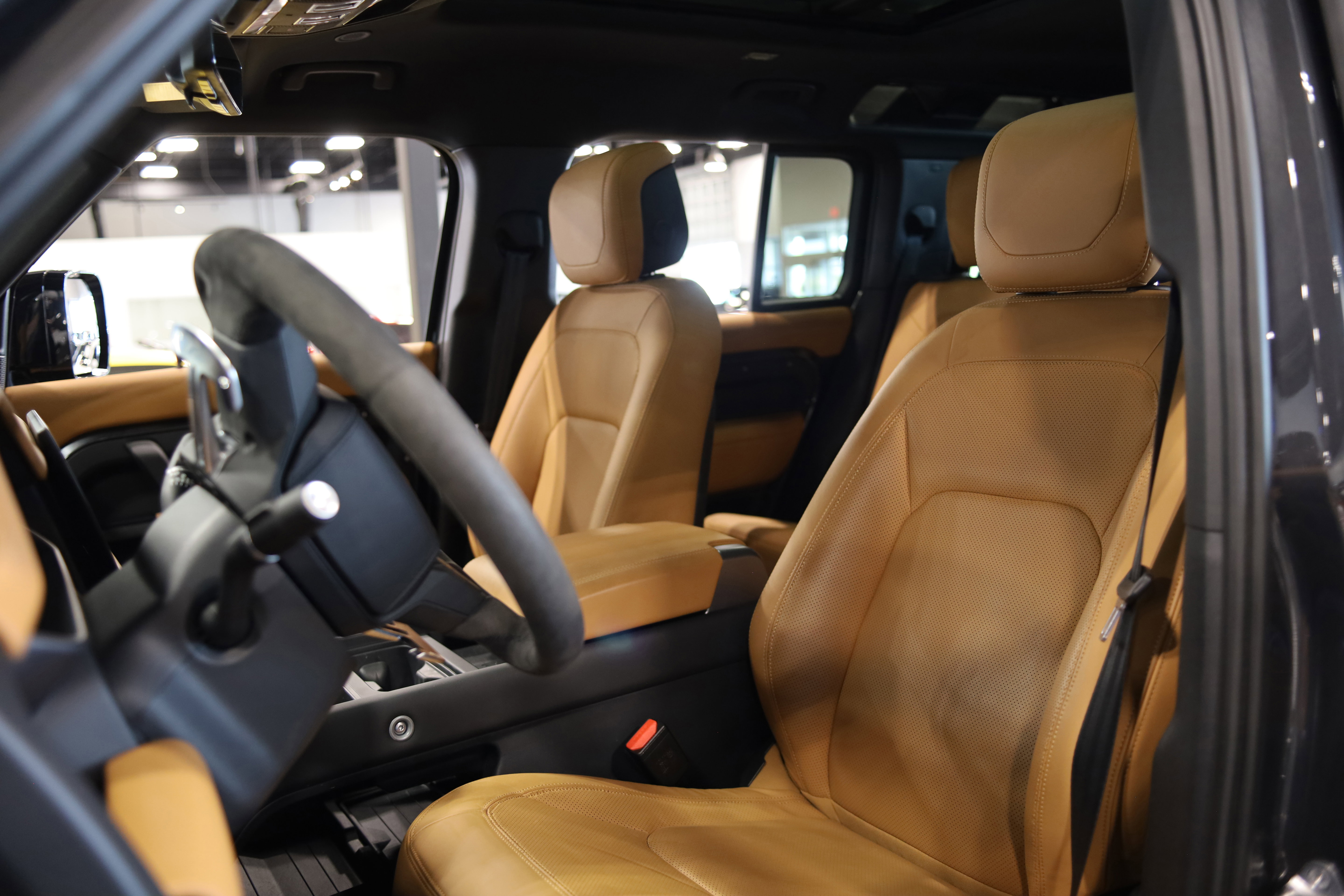 Used 2023 Land Rover Defender 110 Carpathian Edition AWD/4WD image 17