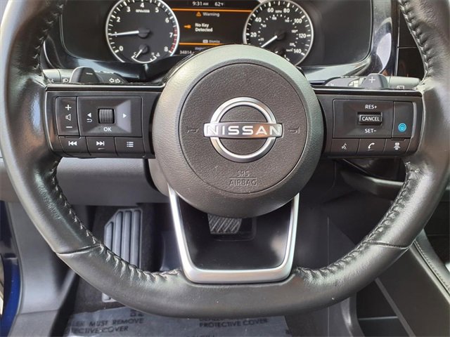 Used 2022 Nissan Pathfinder SV image 16