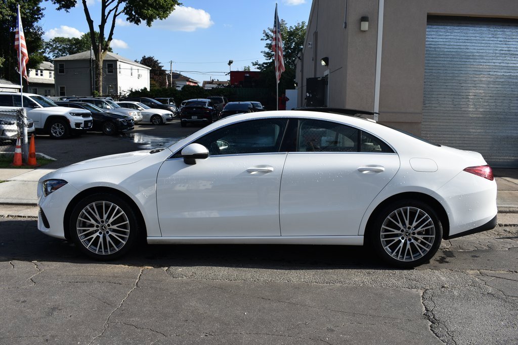 Used 2025 Mercedes-Benz CLA 250 image 9