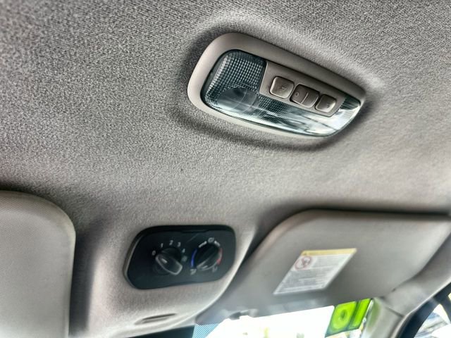 Used 2016 Ford Transit 350 XLT image 35