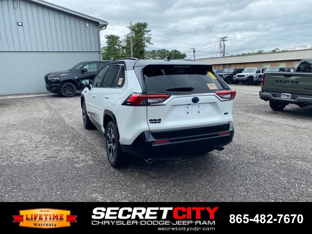 Used 2023 Toyota RAV4 XSE w/ Weather Package AWD/4WD image 7