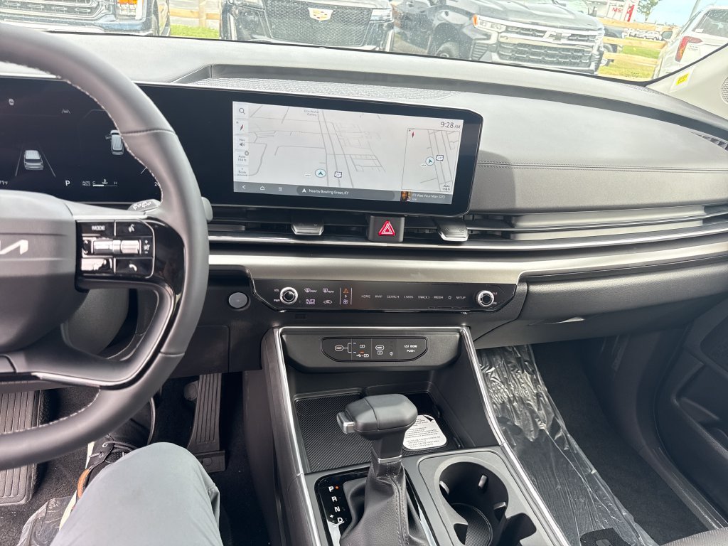 New 2027 Kia Carnival SX FWD image 21