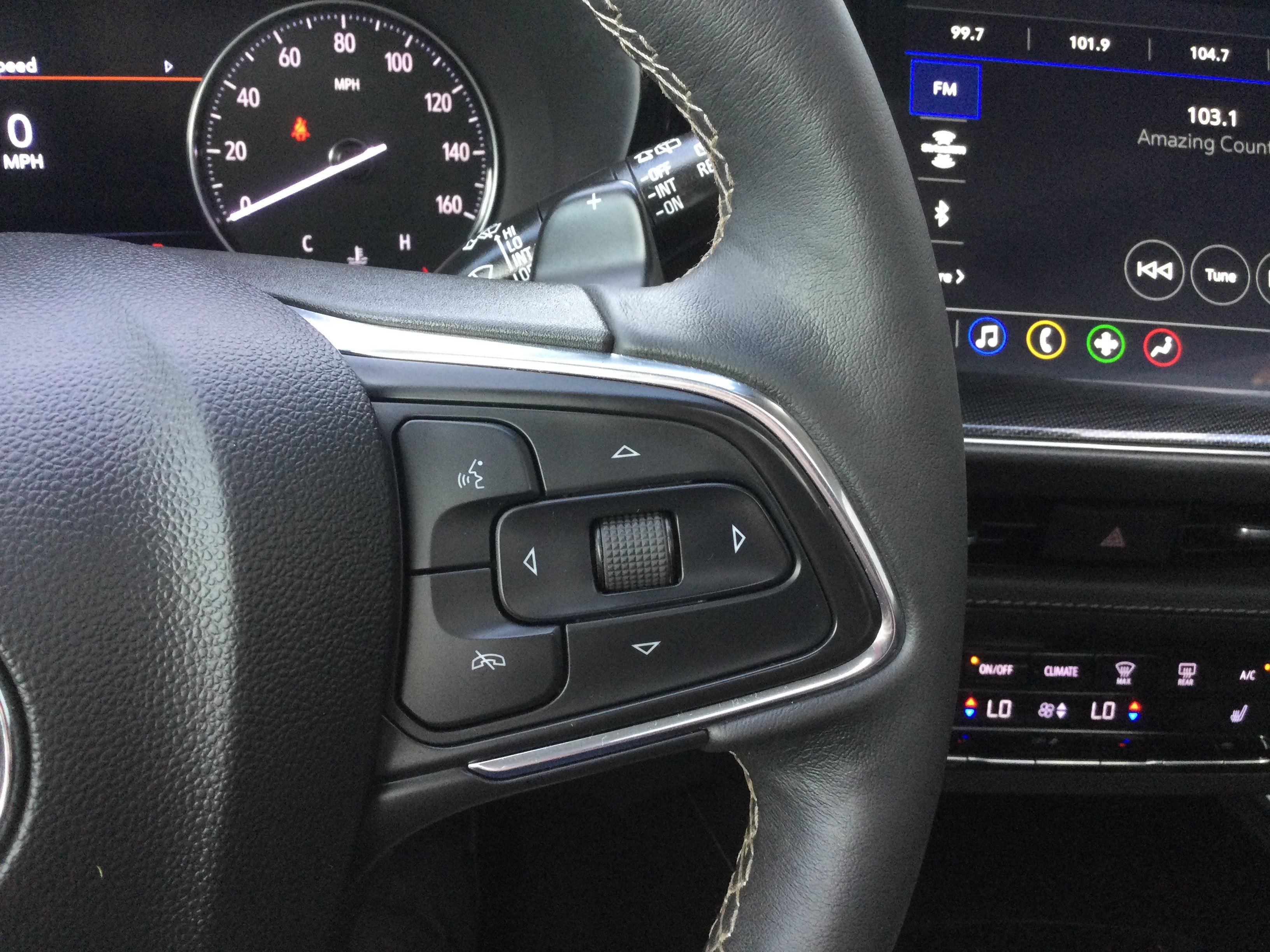Used 2023 Buick Envision Essence w/ Sport Touring Package AWD/4WD image 16