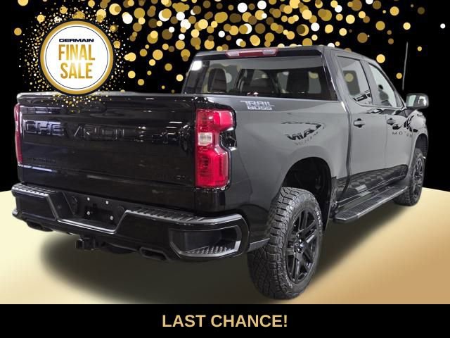 Used 2025 Chevrolet Silverado 1500 Custom Trail Boss w/ Dark Appearance Package image 5