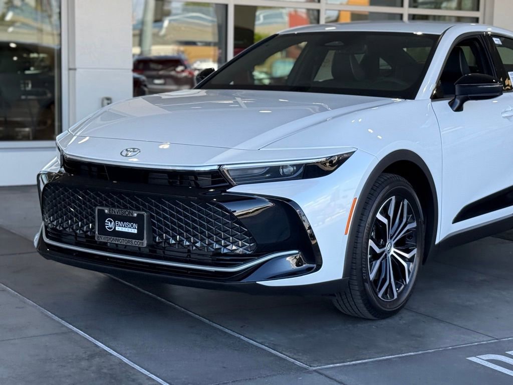 New 2026 Toyota Crown XLE image 3