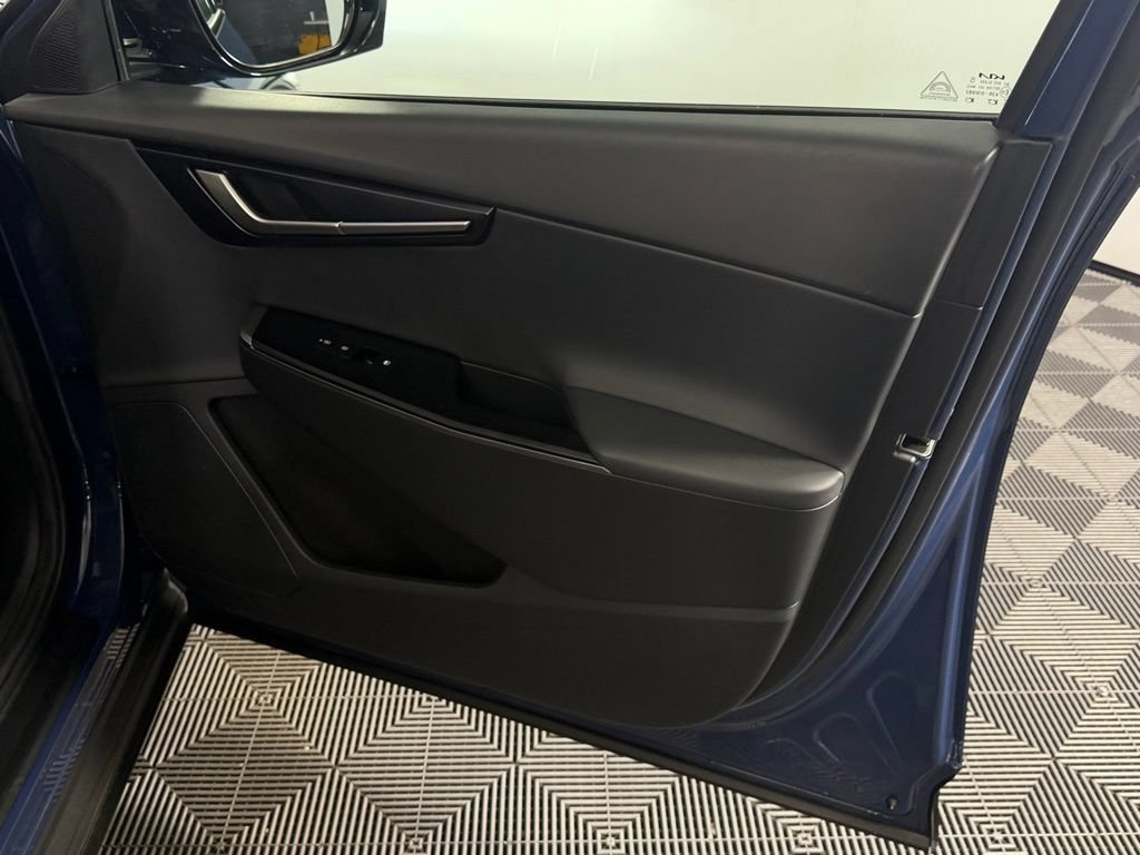 Used 2025 Kia EV6 Light RWD image 33