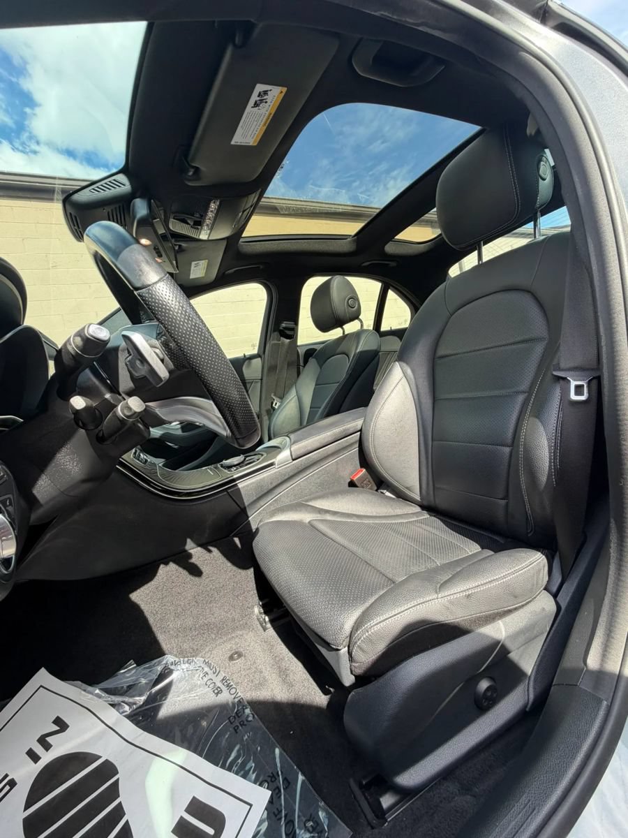 Used 2017 Mercedes-Benz C 300 Sedan w/ Premium 2 Package image 17