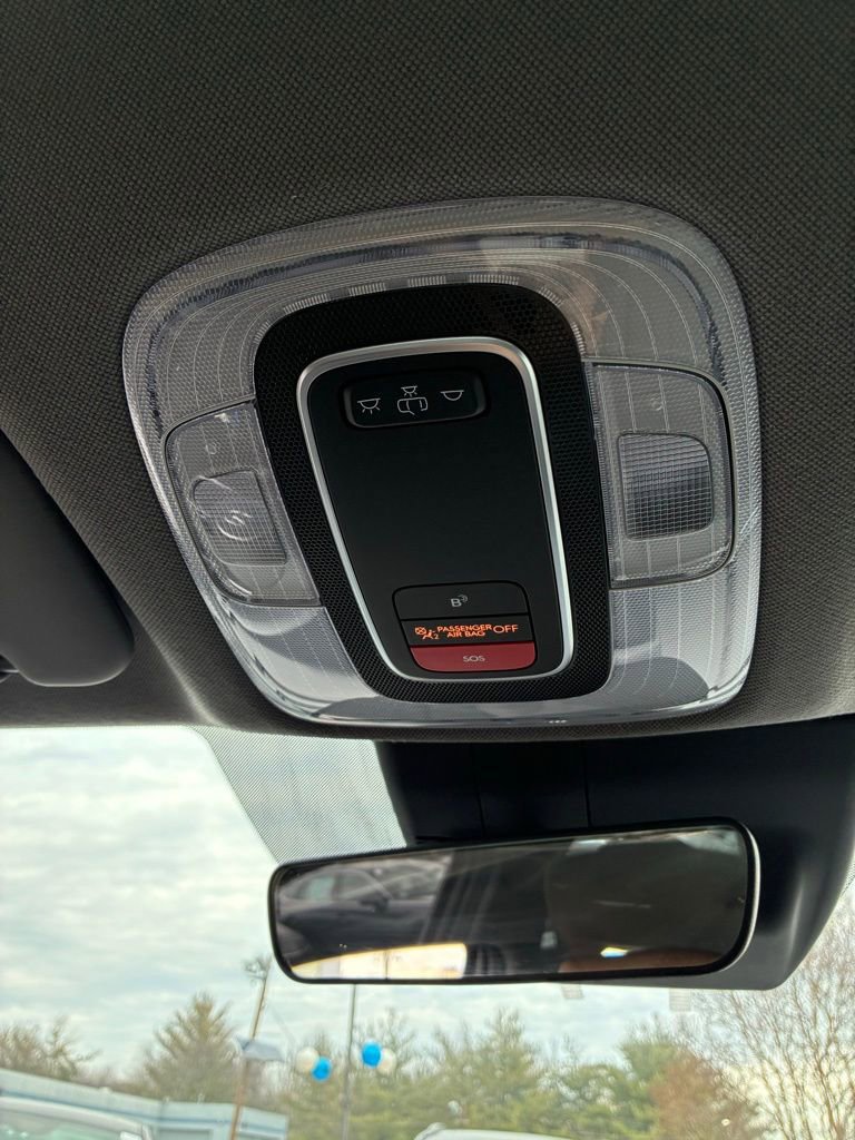 Used 2023 Hyundai Elantra SEL w/ Convenience Package FWD image 36