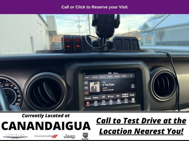 Used 2022 Jeep Wrangler Unlimited Sport AWD/4WD image 18