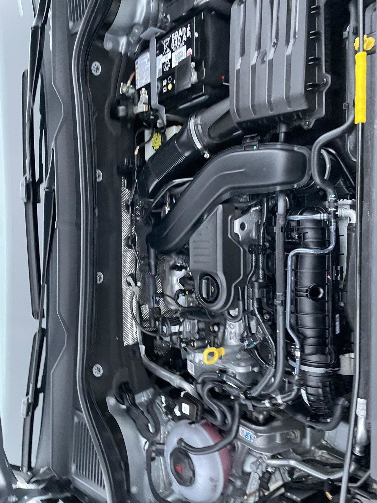 Used 2024 Volkswagen Taos S image 11