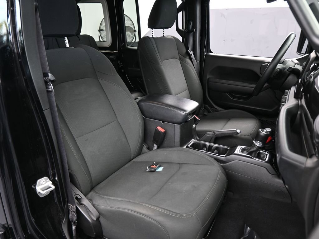 Used 2022 Jeep Wrangler Unlimited Sport image 46