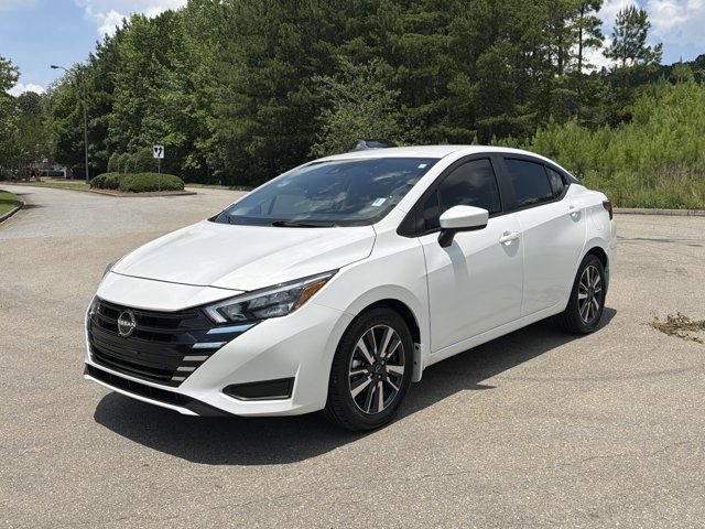Used 2025 Nissan Versa SV w/ Trunk Package FWD image 1