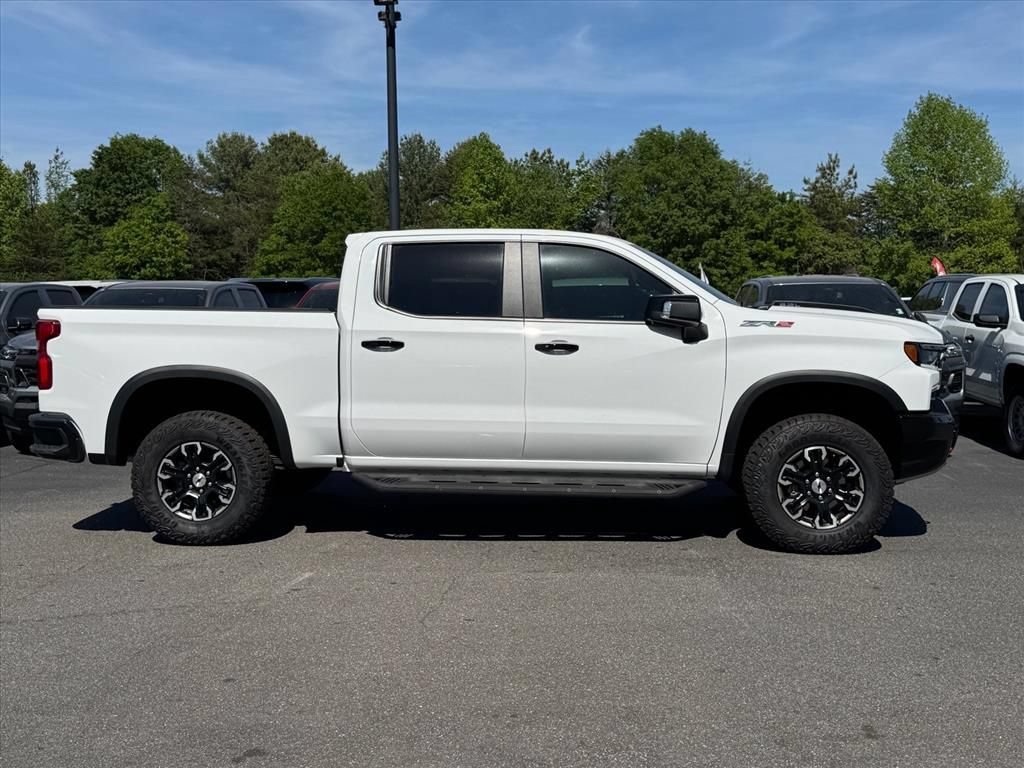 New 2025 Chevrolet Silverado 1500 ZR2 w/ Technology Package AWD/4WD image 2