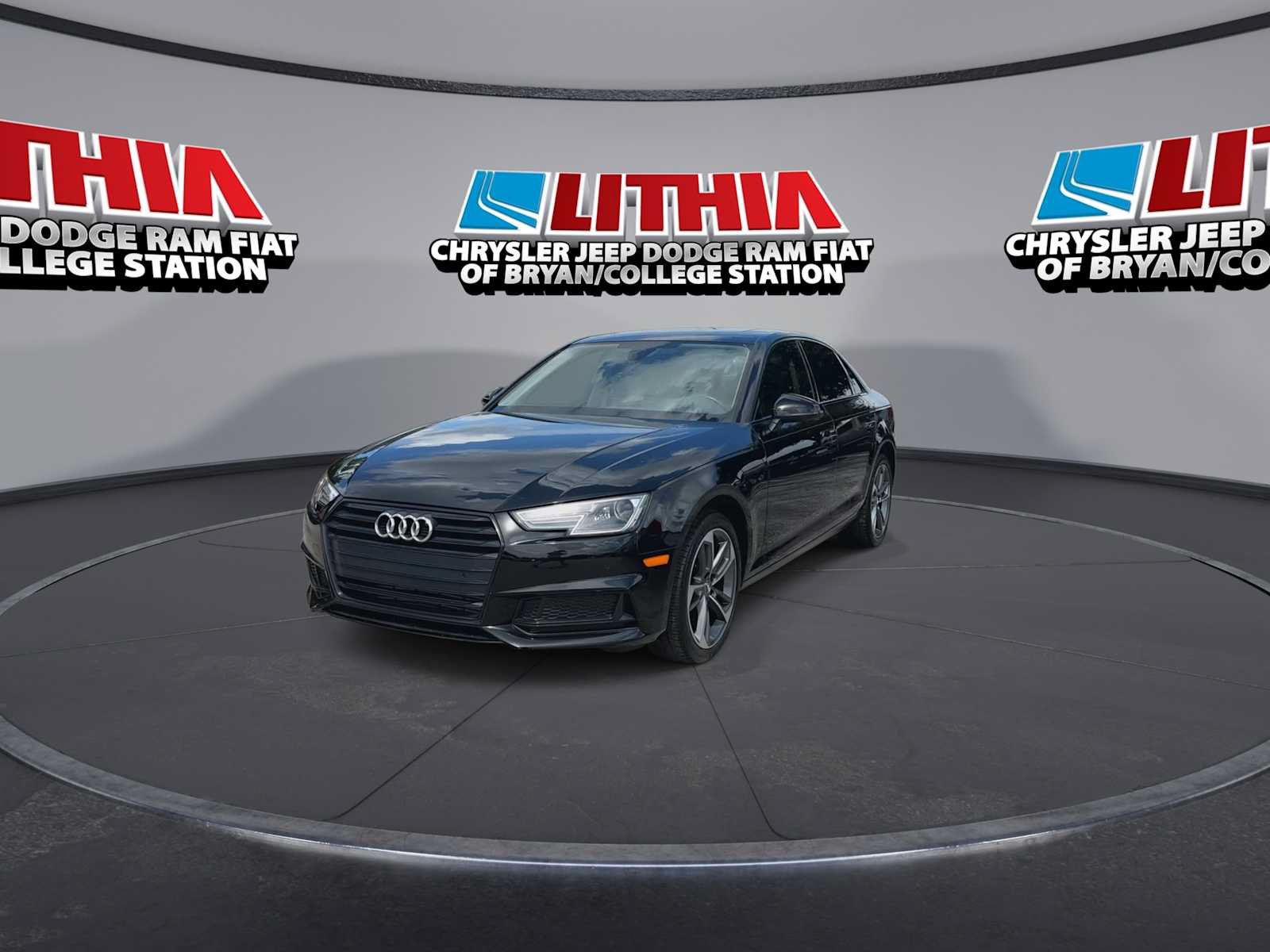 Used 2019 Audi A4 2.0T Premium FWD image 3