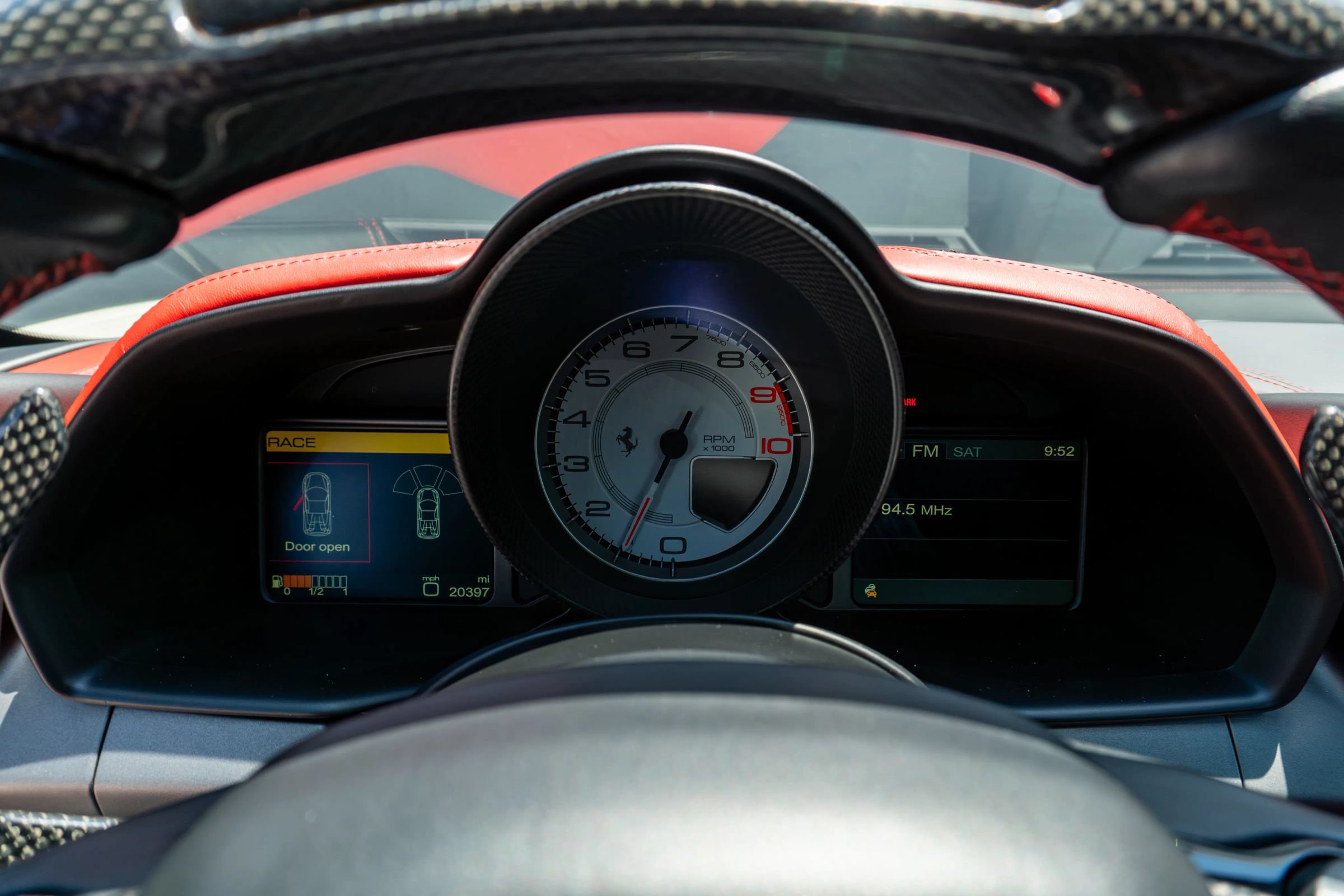Used 2014 Ferrari 458 Spider RWD image 64