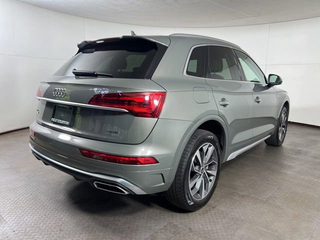 Used 2023 Audi Q5 2.0T Premium Plus w/ Premium Plus Package AWD/4WD image 7