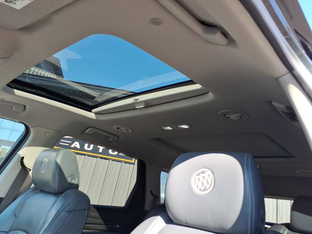 Used 2021 Buick Enclave Essence w/ Sound and Sites Package image 9