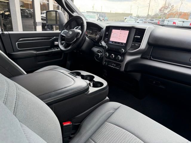 Used 2024 RAM 2500 Big Horn w/ Bed Utility Group image 8