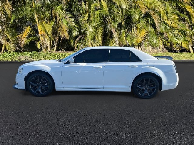 Used 2023 Chrysler 300 Touring L w/ Popular Equipment Group RWD image 9