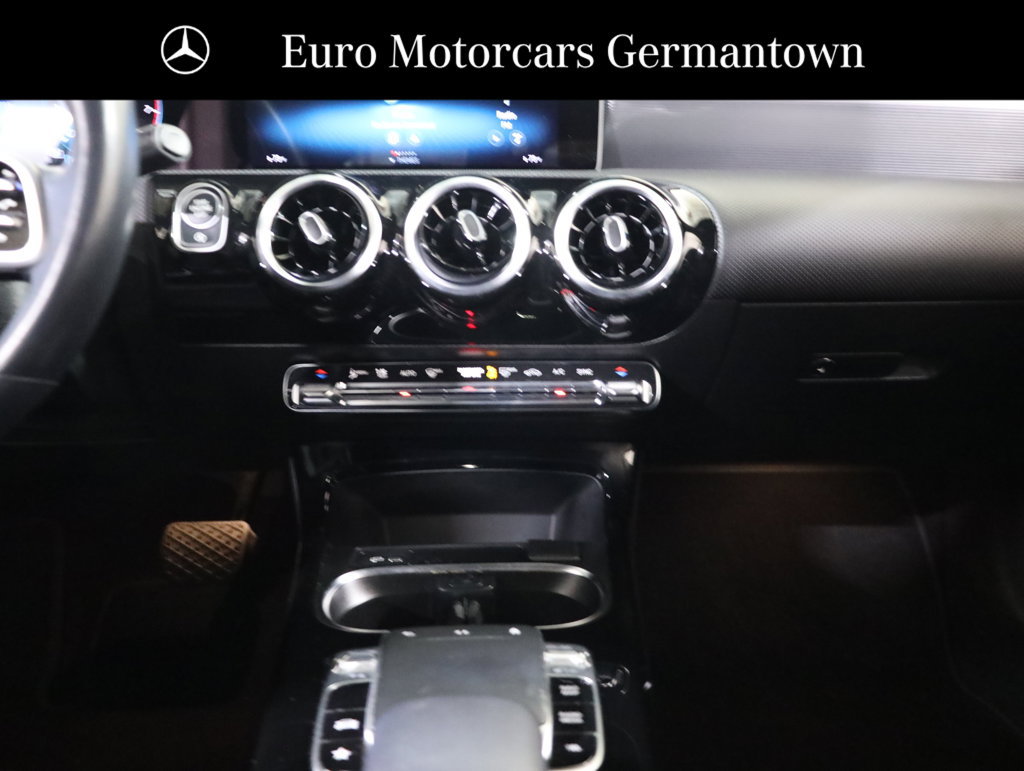 Used 2020 Mercedes-Benz A 220 4MATIC image 42
