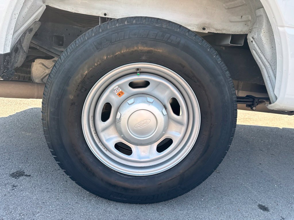 Used 2022 Ford F250 XL w/ Power Equipment Group RWD image 26