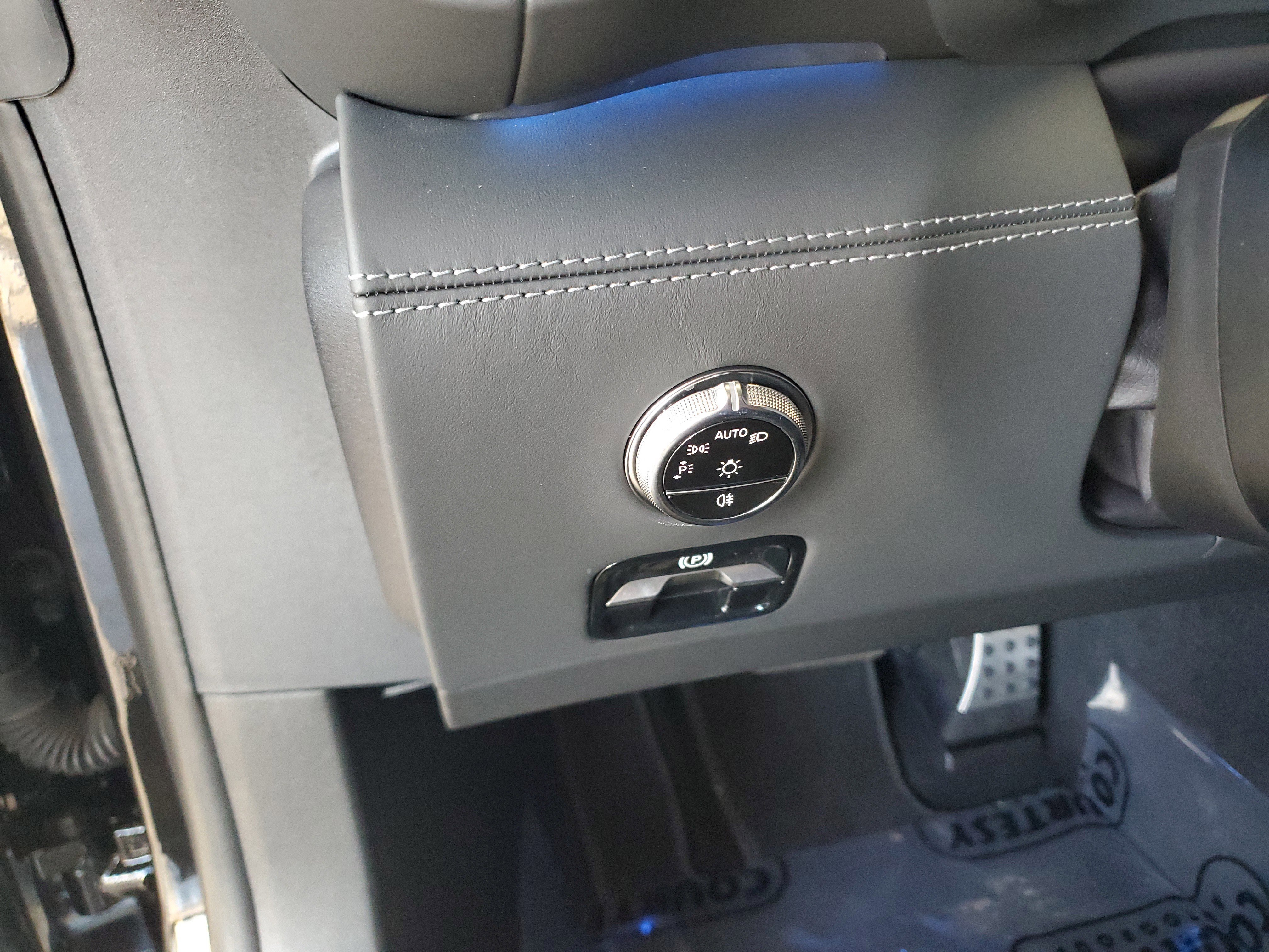 Used 2025 Mercedes-Benz SL 43 AMG image 9