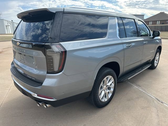 Certified 2025 Chevrolet Suburban Premier image 5