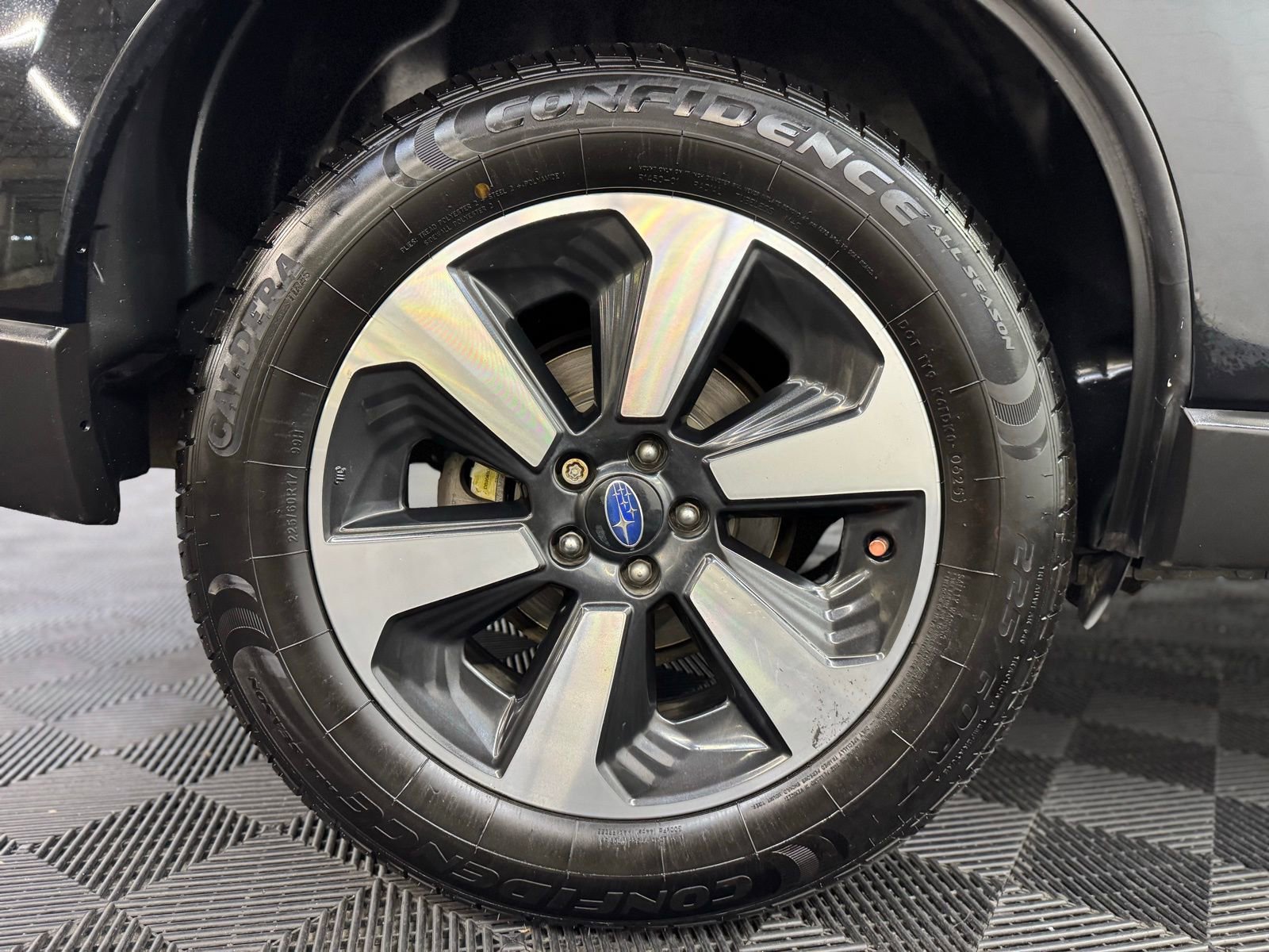 Used 2018 Subaru Forester 2.5i Premium w/ All-Weather Package image 8