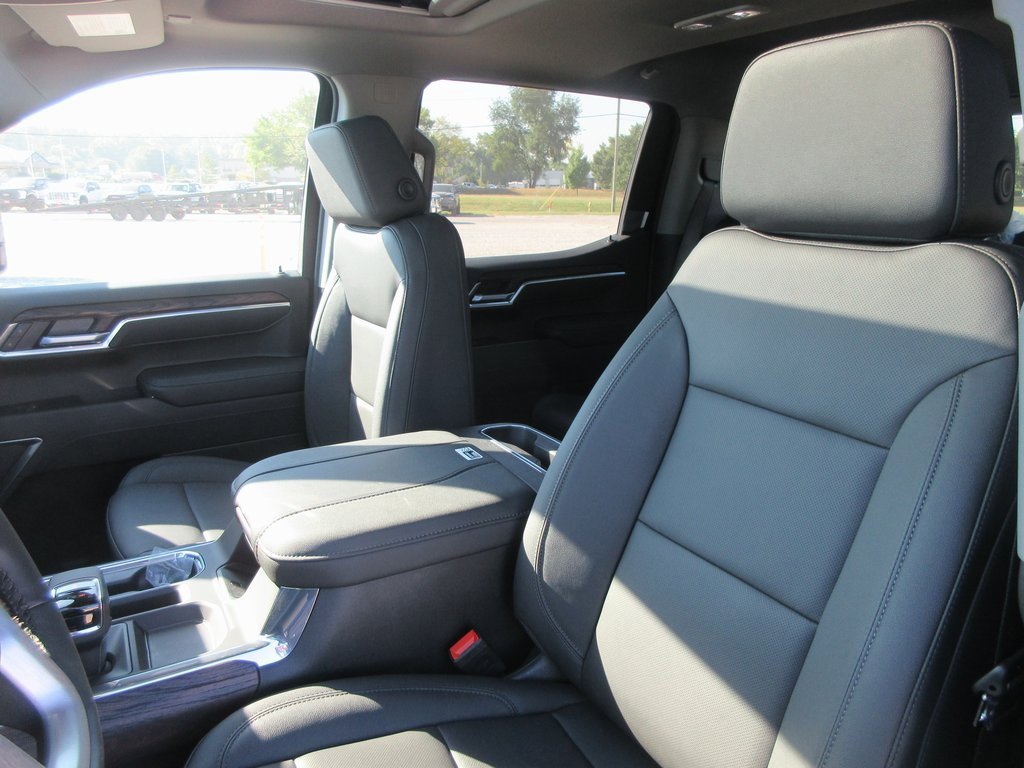 New 2026 GMC Sierra 1500 SLT w/ SLT Premium Plus Package image 14