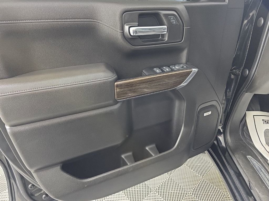 Used 2022 Chevrolet Silverado 1500 LT Trail Boss w/ Convenience Package II image 11