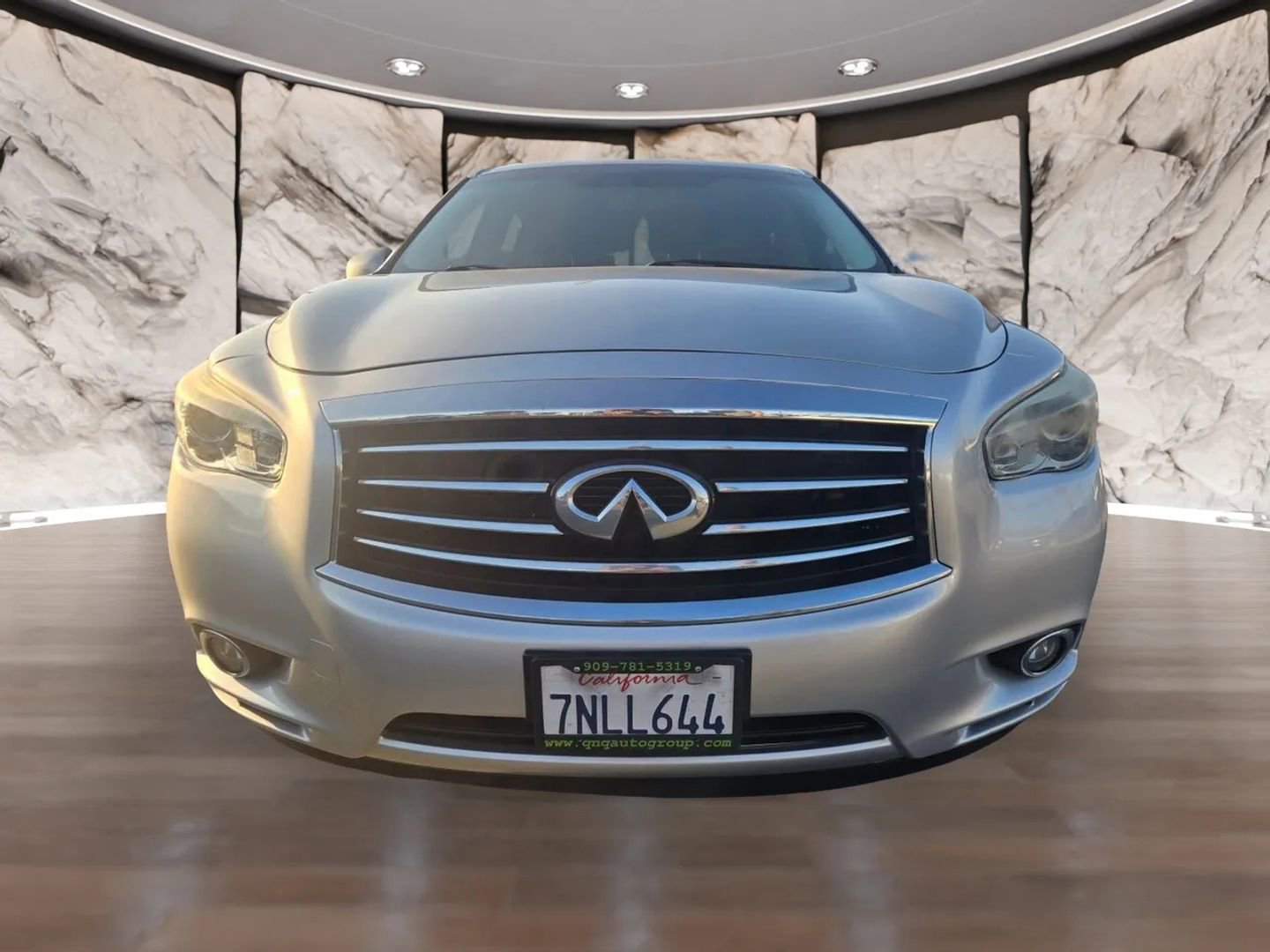 Used 2015 INFINITI QX60 image 2