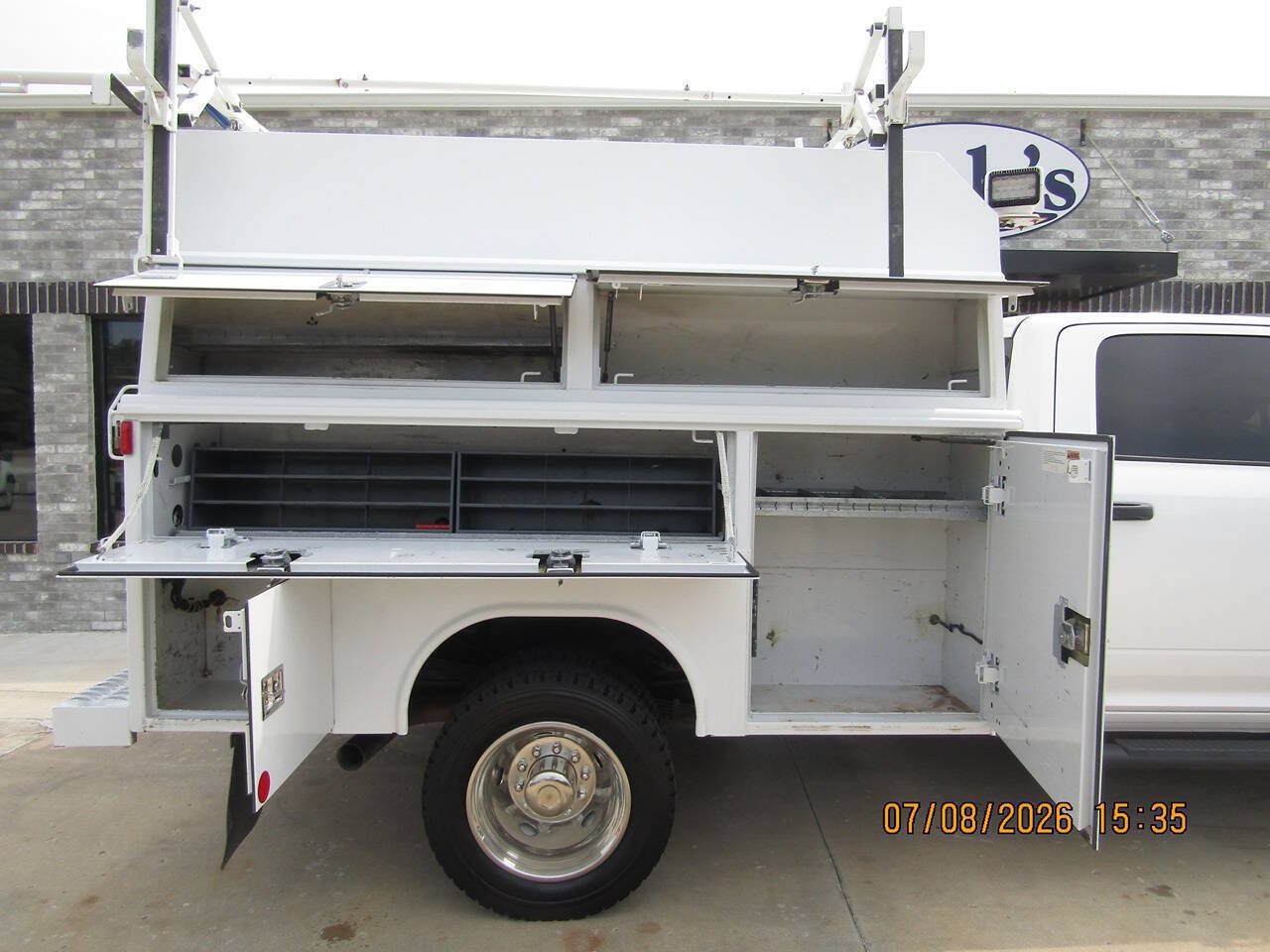 Used 2016 RAM 5500 Tradesman AWD/4WD image 11