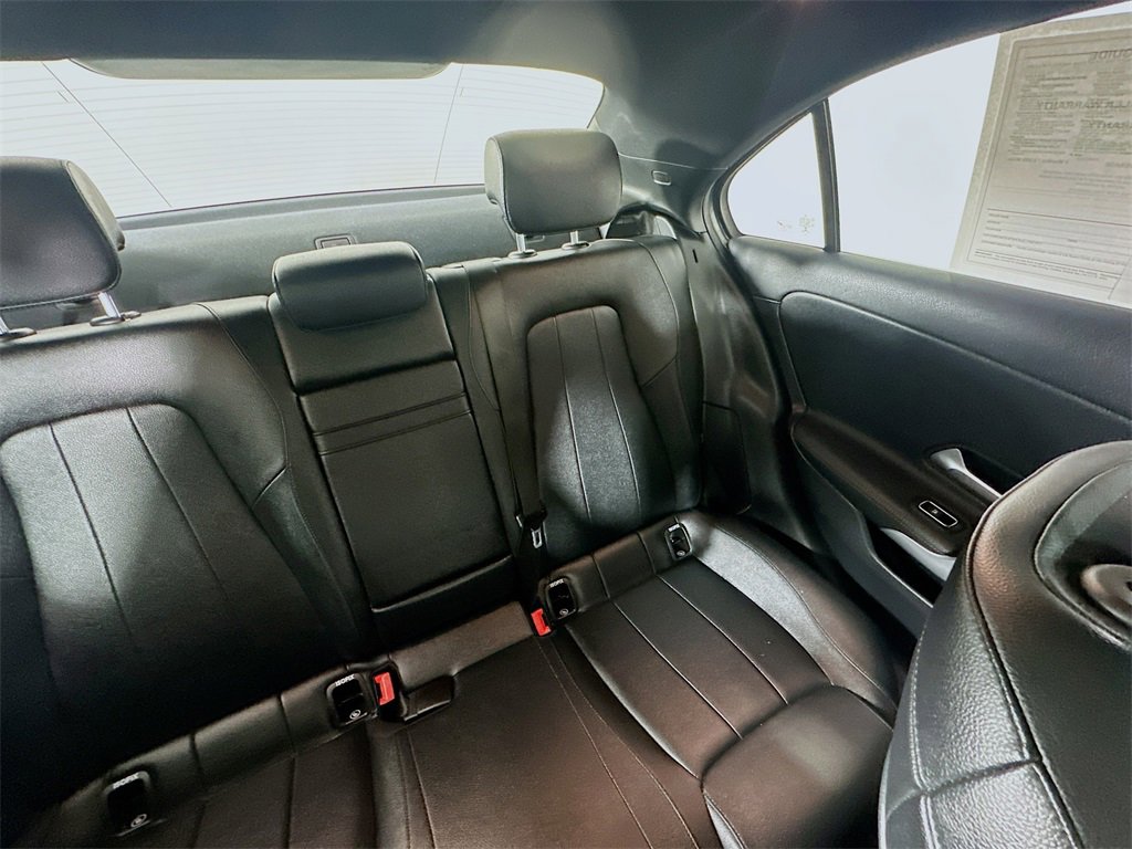 Used 2021 Mercedes-Benz A 220 4MATIC image 14