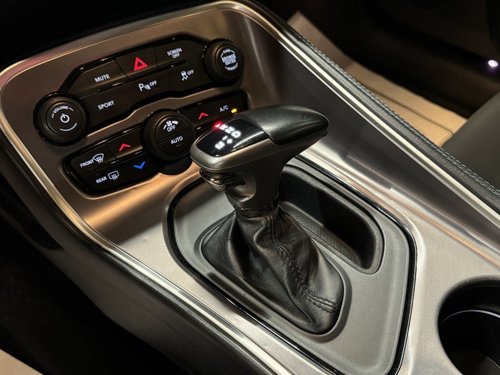 Used 2021 Dodge Challenger R/T RWD image 31