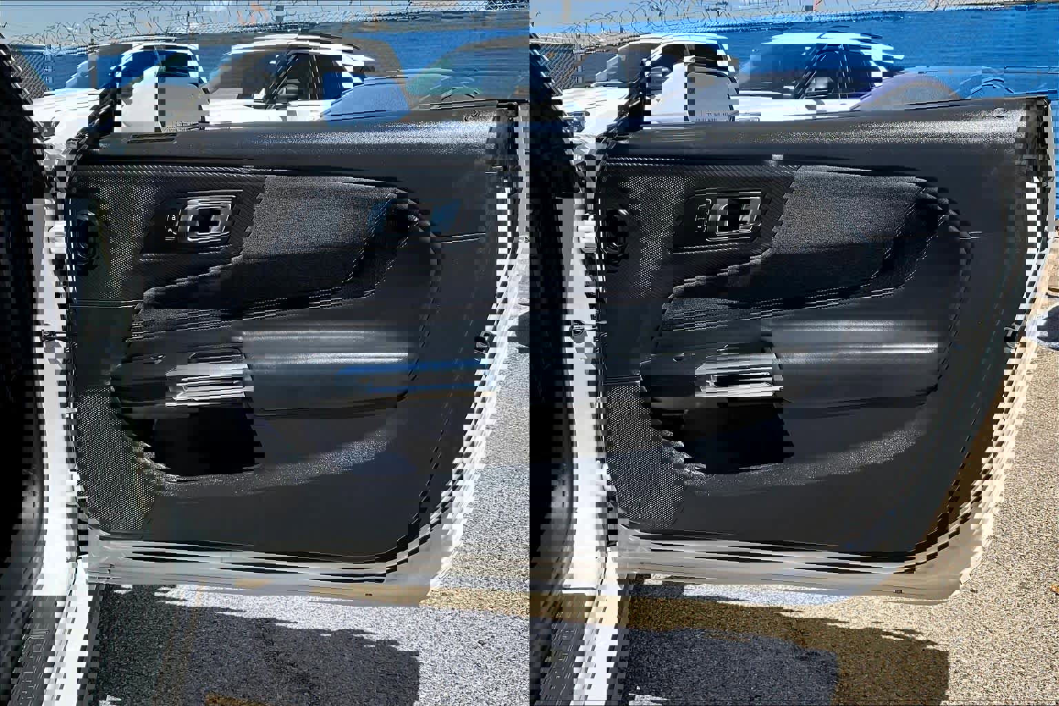 Used 2024 Ford Mustang Coupe image 21