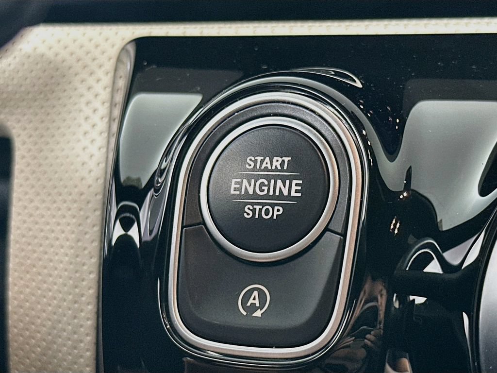 Used 2020 Mercedes-Benz A 220 4MATIC image 19