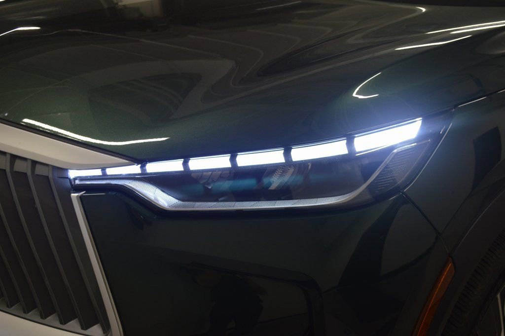 Certified 2026 INFINITI QX60 Luxe image 11