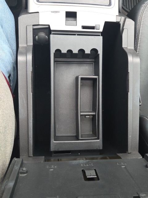 Used 2015 Ford F350 Lariat w/ Lariat Ultimate Package image 33