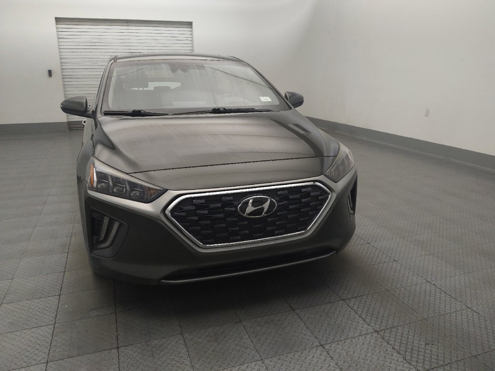 Used 2020 Hyundai Ioniq Limited FWD image 14