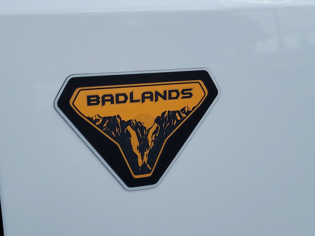 Used 2022 Ford Bronco Badlands AWD/4WD image 6