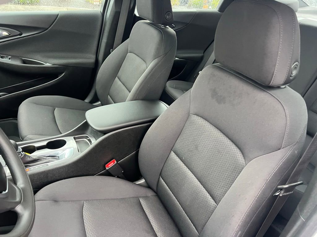 Used 2022 Chevrolet Malibu LS w/ LPO, Floor Liner Package FWD image 14