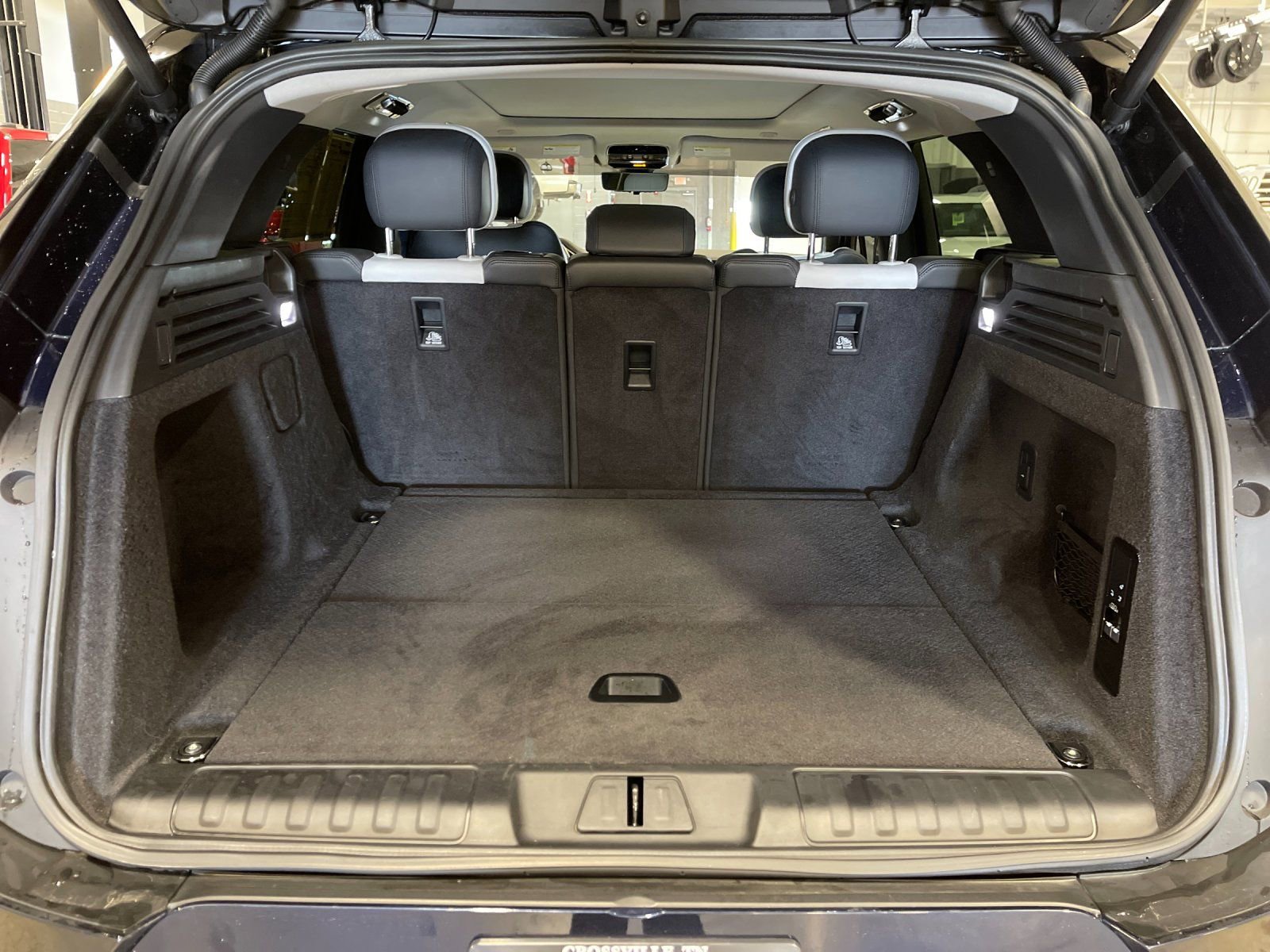 Used 2023 Land Rover Range Rover Sport SE Dynamic image 17