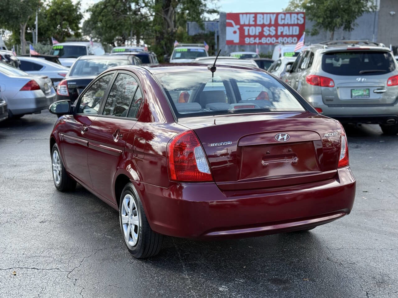 Used 2009 Hyundai Accent GLS w/ Popular Equipment Pkg 5 image 4