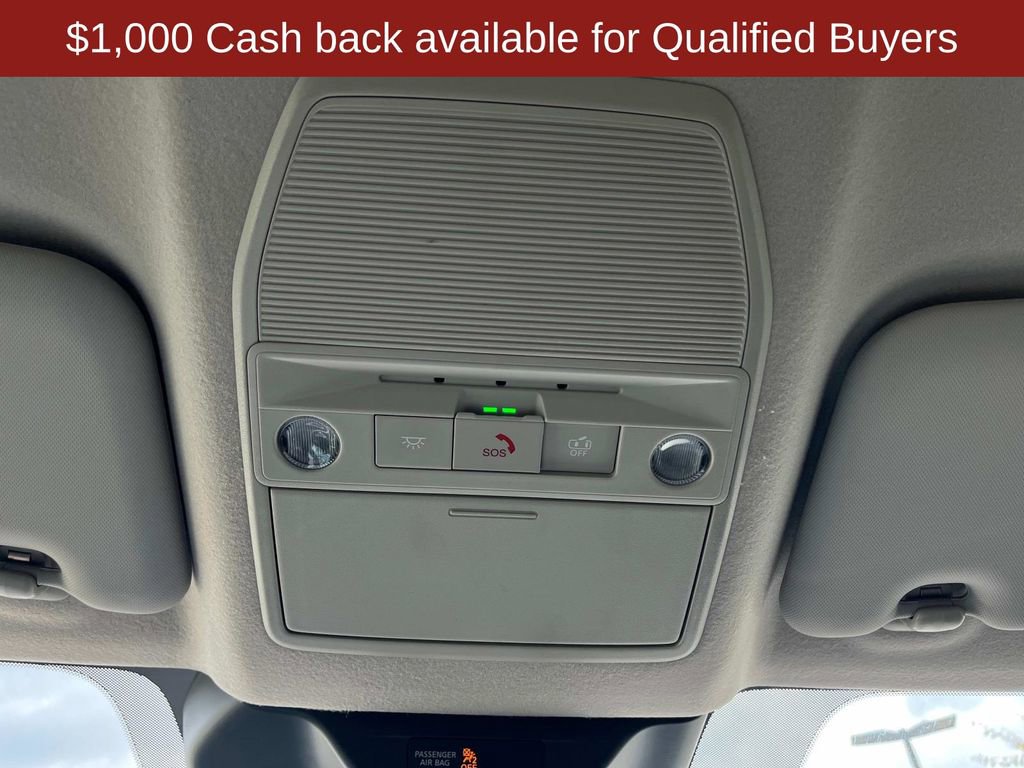 New 2026 Nissan Kicks SR image 32