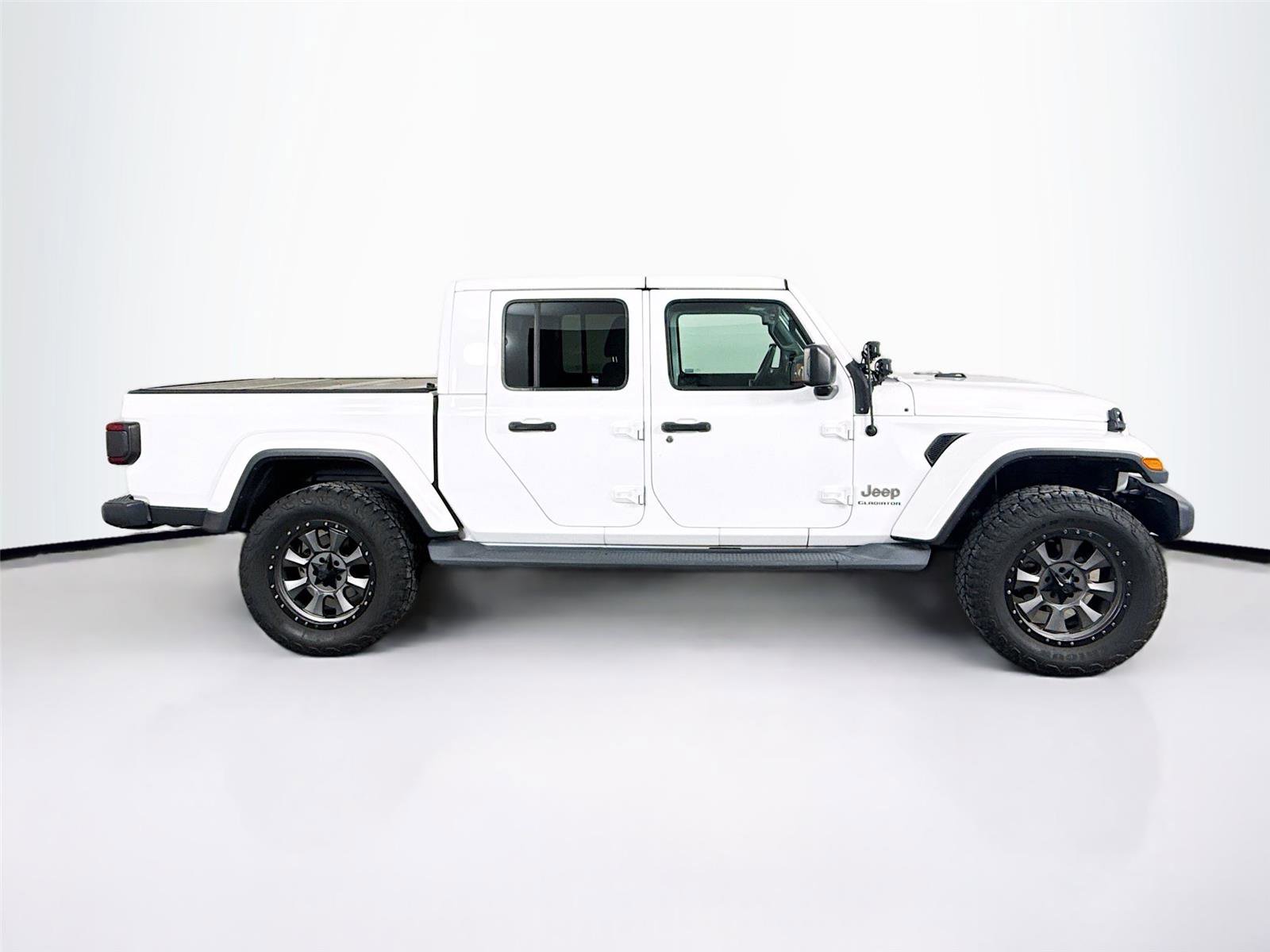 Used 2020 Jeep Gladiator Overland AWD/4WD image 15