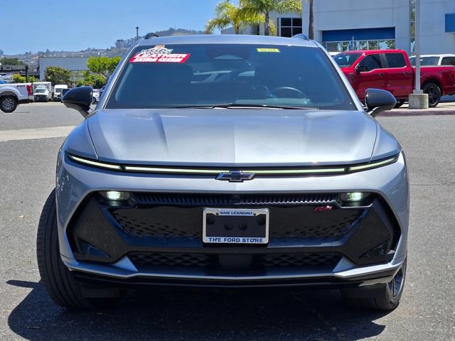 Used 2025 Chevrolet Equinox EV RS FWD image 2